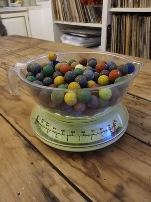 Ancien lot de billes en terre Jouet - Jeu ancien de cour d'école 1 kg Ecolier 1 - Photo 1/4