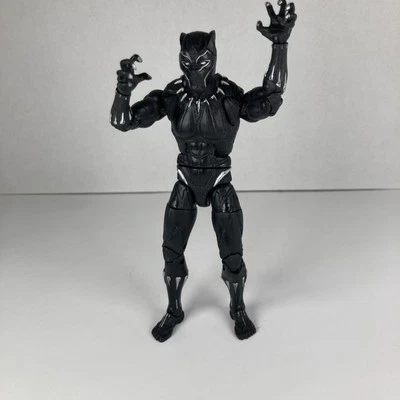 Boneco de ação Marvel Legends Pantera Negra Os Vingadores Guerra Civil Pantera Negra - Imagem 1 de 4
