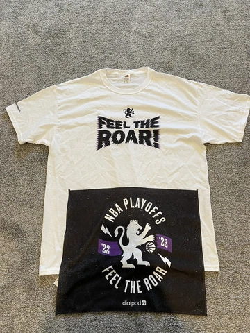 Sacramento Kings 2023 Playoff T Shirt Size XL “Feel the roar” and rally towel Cover