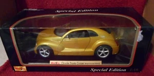 MAISTO GOLD CHRYSLER PRONTO CRUIZER SPECIAL EDITION DIE-CAST 1/18 SCALE NIB - Picture 1 of 5