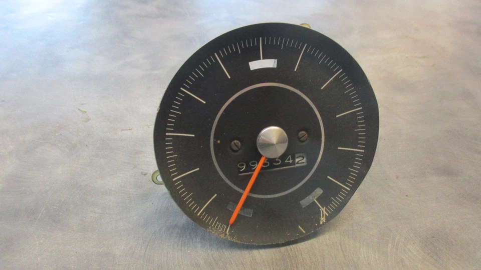 1966 1967 OLDSMOBILE CUTLASS 442 SUPREME VELOCÍMETRO - Imagem 1 de 4