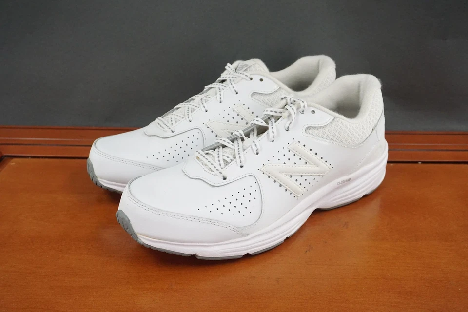 New Balance 411 鞋女式 11 D 码白色步行缓冲舒适运动鞋 — 第 1/4 张图片