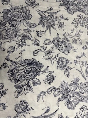 11 Yds  x 41” Vintage Crantex Cranston Navy Floral & White Cotton Fabric WASHED - Image 1 of 4
