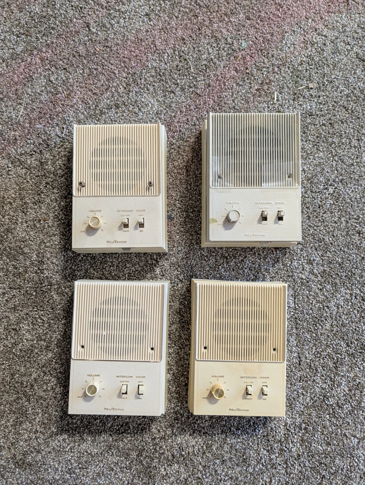 Abridor de timbre de puerta intercomunicador NuTone modelo 472 vintage color crema con volumen bonito Foto 1 de 1