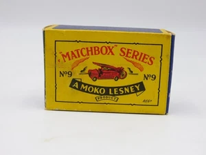 Lesney Matchbox 9 Dennis Fire Engine Solo Empty Original Box Rare - Picture 1 of 5