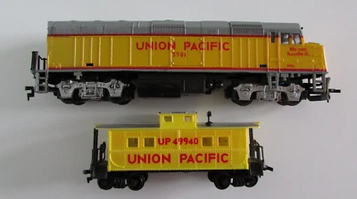 Combo de caboose Life Like HO, Union Pacific 3901 y UP 49940. Funcionamiento, iluminación Foto 1 de 4