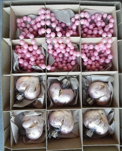 6 schöne - Weihnachtsbaum - Herzen in rosa + Ketten - Weihnachtsbaumschmuck - Bild 1 von 3