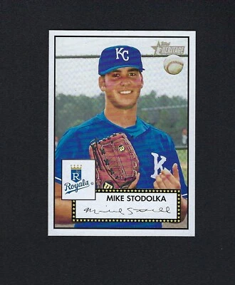 2001 Topps Heritage #139 MIKE STODOLKA Royals RED BACK (1952 Topps Design) NRMT - Image 1 of 2