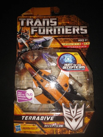 Year 2010 Hasbro Transformers Hunt for the Decepticons Deluxe Class 6" TERRADIVE Cover