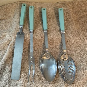 Set of 4 Turquoise Handle “Maid of Honor” vtg kitchen utensils - Picture 1 of 5