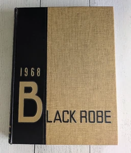 Le Moyne College NY Yearbook 1968 Black Robe - Picture 1 of 10