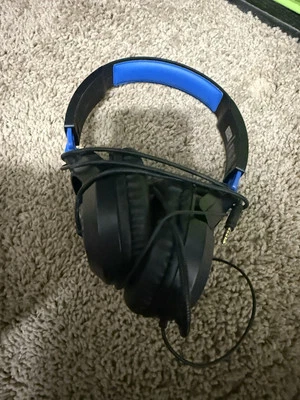 Turtle Beach Ear Force Recon 50P Stereo Gaming Headset for Playstation 5 PS4 - Image 1 of 3