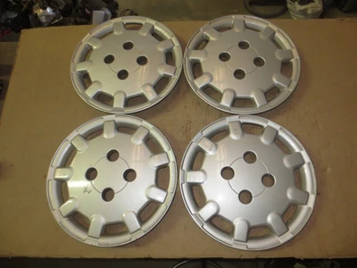 Tapacubos 92-96 Mitsubishi Expo Summit Vista Tapacubos Cubierta de rueda 14" OEM 57531 Foto 1 de 4