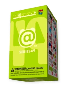 Scatola cieca figure Medicom Bearbrick serie 49 - Foto 1 di 2