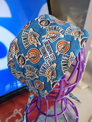 OKLAHOMA CITY THUNDER.     OKC.  GORRAS EXFOLIANTES QUIRÚRGICAS HECHAS A MANO     Foto 1 de 4