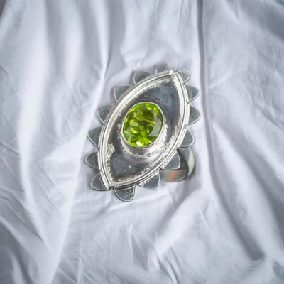 Green Peridot Gemstone Handmade 925 Sterling Silver Design Jewelry Ring Gift For - Image 1 of 3
