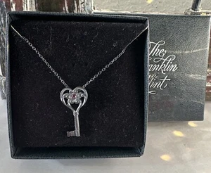 Valentine Key Heart Pendant Necklace Franklin Mint Box 16” Chain New - Picture 1 of 5