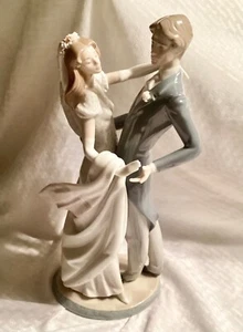 LLADRO "I Love You Truly" tanzende Braut & Bräutigam Figur - Beschreibung lesen - Bild 1 von 14