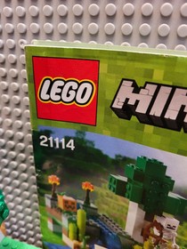 LEGO Minecraft: The Farm (21114)