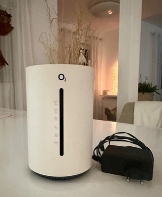 02 HomeSpot WLAN Modem, SIM Karten Router - 2,4GHz/5GHz, TOP Zustand! - Bild 1 von 4