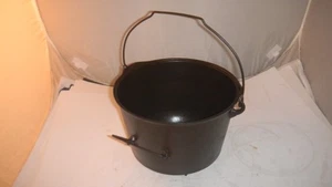 Antiker Gusseisen gatemarkierter vierbeiniger #8 Kessel/Kessel - Bild 1 von 10