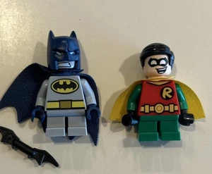 LEGO Minifigure Lot Mighty Micros Batman & Robin Short Legs - Picture 1 of 2