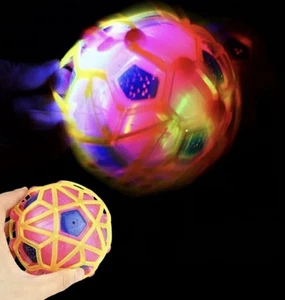 2er Set LED Crazy Bounce Fußbälle - Leuchtspielzeug - Alter 3+ - Bild 1 von 4