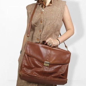 Joan Weisz Leather Brief Case Business Crossbody Bag Retro Hippy 60s 70s Vintage - Picture 1 of 13