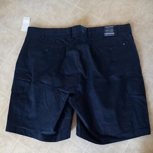 Nautica Men's Classic Fit Flat Front Stretch Solid Chino Short True Navy 44W NEW - Imagen 1 de 4