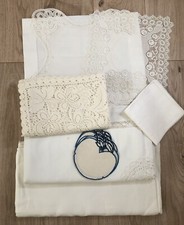 Job Lot Vintage Linens, Tablecloth’s, mats, Runners, Lace edge Tray Cloths