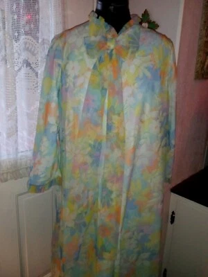 Juego Peignoir Vintage Miss Elaine Años 60 Gasa Pasteles Usado en Excelente Condición Foto 1 de 4