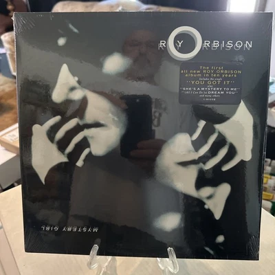 Roy Orbison “Mystery Girl” Vinyl LP Record 1989 Gatefold With “You Got It” Mint - Image 1 of 3