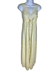 Made in California Chic Lingerie Co Vintage Ivory Nightgown Women’s Size Small - Picture 1 of 6