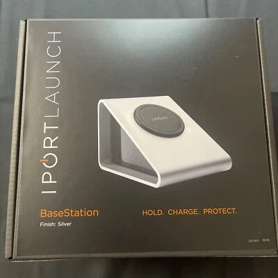 iPort - LaunchPort iPad Wireless Charging System Base Station+AC Adapter Silver - Image 1 of 4