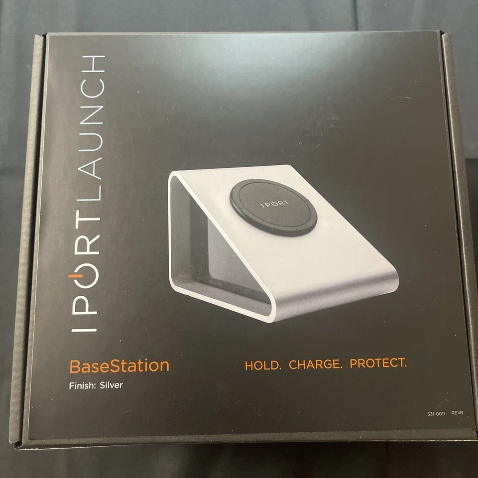 iPort - LaunchPort iPad Wireless Charging System Base Station+AC Adapter Silver - Image 1 of 4