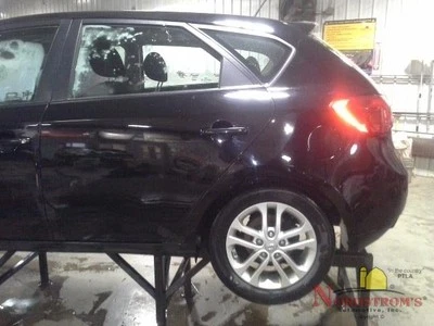 2012 Kia Forte Gas Fuel Filler Door Lid Cover Black - Изображение 1 из 4