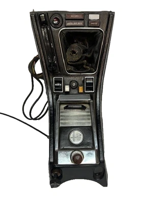 Alfa Romeo Spider S2 center console - Image 1 of 4