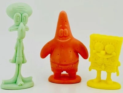 2002 SpongeBob Squarepants Wacky Race To The Krusty Krab 3 Game Pieces Mini Figs - Image 1 of 4