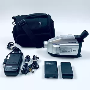 Panasonic PV-L354D Camcorder Palmcorder VHS-C Bundle Handheld Read Below - Picture 1 of 11