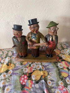 Antiguo juego de barra tallada en madera Anri Italia de 1920 músicos cantores guitarra - Imagen 1 de 5