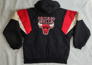 VTG STARTER JORDAN ERA CHICAGO BULLS FULL ZIPP WITH HOOD WINTER JACKET SIZE S - Picture 1 of 12