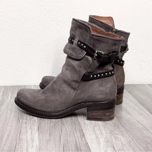 Botines A.S.98 Tachonados Talla 40 Cuero Envejecido Moto Italiano - Imagen 1 de 7