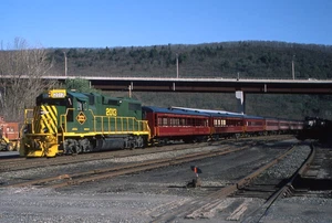 Original Slide: Reading & Northern GP38-2 2013 Action at Jim Thorpe, PA - Picture 1 of 1