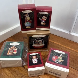 Hallmark Keepsake Christmas Ornaments Lot 6 Light Motion & Collecting - Picture 1 of 7