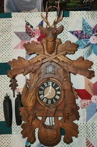 Large 8 Day German Schmeckenbecher Black Forest Hunter Cuckoo Clock~Runs Good ~ - Picture 1 of 9