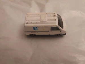 CORGI JUNIORS RENAULT TRAFIC CONSUMER GAS VAN 1/64 IN USED *VINTAGE* - Picture 1 of 5