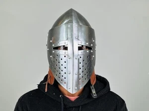 Armatura Barbuta Visiera Elmetto Cavaliere Medievale Armatura 18g Acciaio Dolce Elmetto LARP RA07 - Foto 1 di 8
