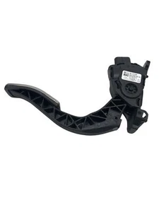 2013-2015 ---- Audi S4 S5 ---- Gas Pedal Accelerator Sensor --- 8K1721523B - Bild 1 von 10