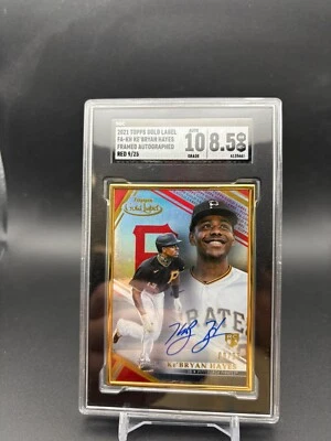 2021 Topps Gold Label Framed Autographs Ke'Bryan Hayes #FA-KH Red /25 SGC 10/8.5 - Image 1 of 2