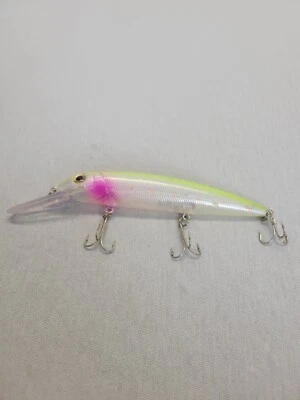 Minnow Rattler 5.5” Sinking Act Walleye & Musky Lure Bait Rare Color🔥 Vintage - Image 1 of 4